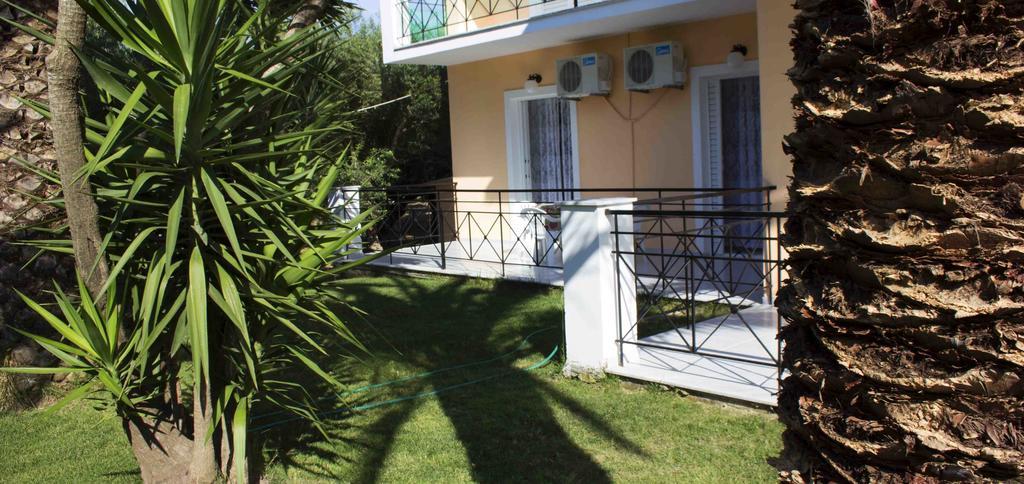 Olive Grove Apts Lithakia  Extérieur photo
