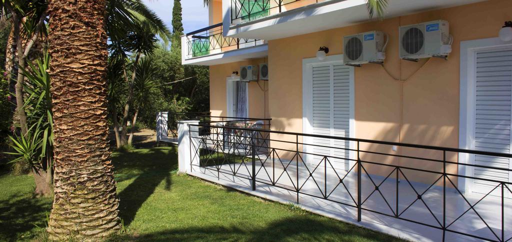 Olive Grove Apts Lithakia  Extérieur photo